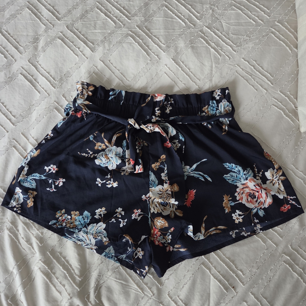 SHEIN Navy Floral High-Waist Tie Shorts